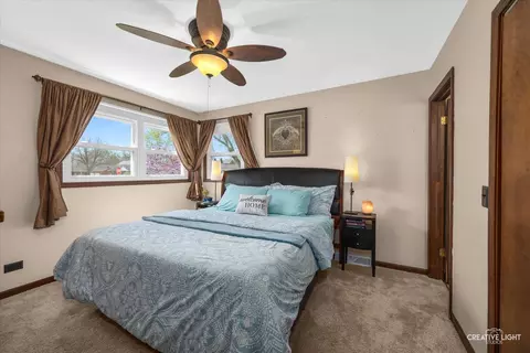 Bedroom - 850 Arthur Dr, Elgin, IL 60120 photo 2 of 3