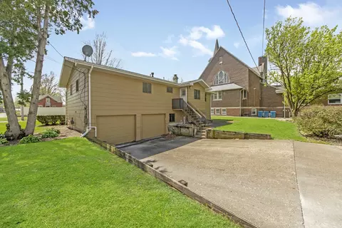 Exterior - 312 E 5th St, Minonk, IL 61760 photo 7 of 7