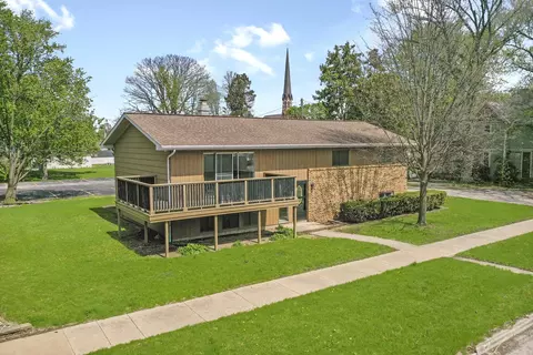 312 E 5th St, Minonk, IL 61760