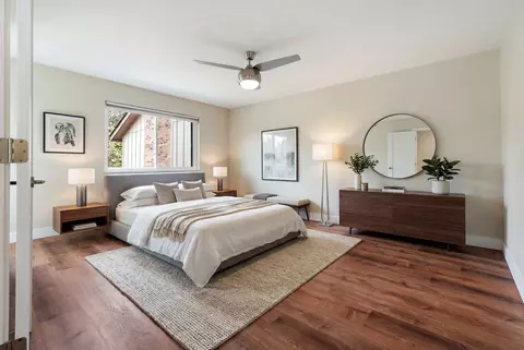 Bedroom - 15 Windward Cir, Willowbrook, IL 60527 photo 1 of 3