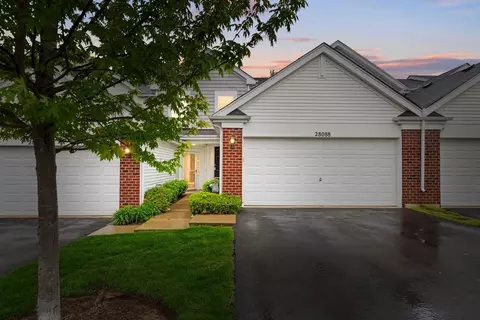 28088 W Niagara St, Lakemoor, IL 60051