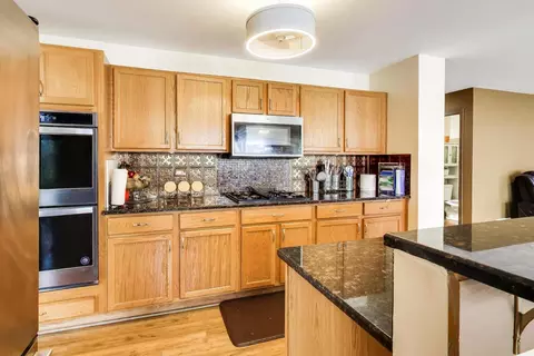 Kitchen - 822 Tall Grass Trl, Matteson, IL 60443 photo 3 of 3