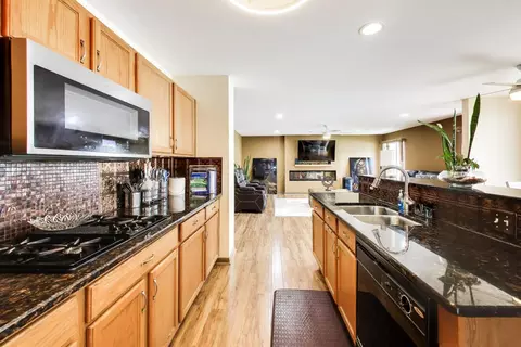 Kitchen - 822 Tall Grass Trl, Matteson, IL 60443 photo 1 of 3