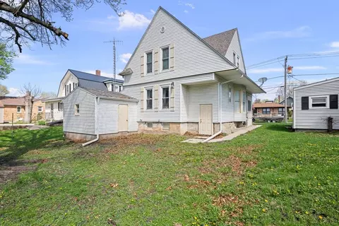 Exterior - 505 E Main St, Morrison, IL 61270 photo 3 of 7