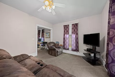 Living - 505 E Main St, Morrison, IL 61270 photo 3 of 3