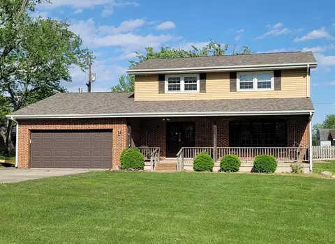 14 Lakedale Dr, Salem, IL 62881