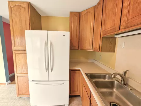 Kitchen - 1203 Mount Vernon Dr, Bloomington, IL 61704 photo 9 of 9