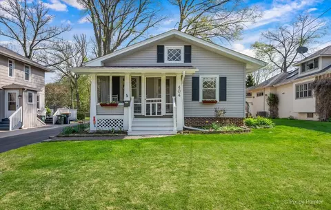 404 Morton St, Batavia, IL 60510