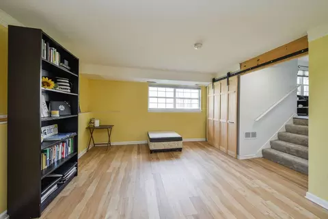 Living - 1554 Timber Trl, Wheaton, IL 60189 photo 4 of 4
