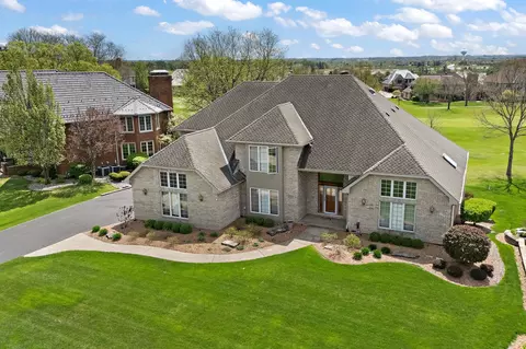 10555 Wildflower Rd, Orland Park, IL 60462