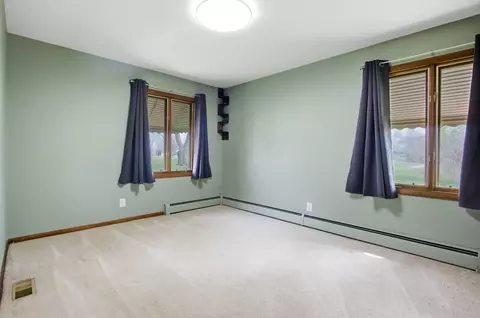Bedroom - 422 Miller St, Beecher, IL 60401 photo 2 of 3