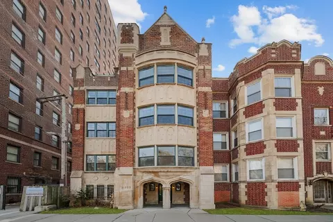 2363 E 70th Pl #1, Chicago, IL 60649