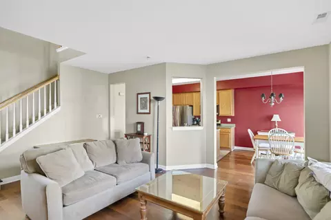 Living - 24924 Franklin Ln, Plainfield, IL 60585 photo 2 of 2