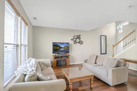 Living - 24924 Franklin Ln, Plainfield, IL 60585 photo 1 of 2