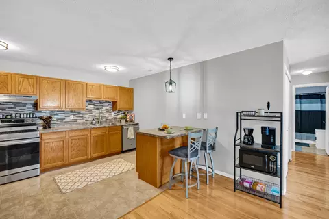 Kitchen - 1040 Ekstam Dr #108, Bloomington, IL 61704 photo 1 of 6