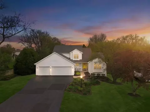 11497 Ridgecrest Dr, Roscoe, IL 61073