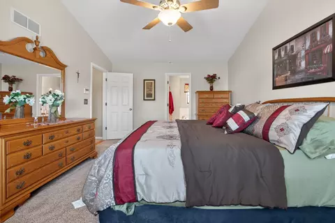 Bedroom - 1018 Sawgrass Dr, Normal, IL 61761 photo 3 of 7