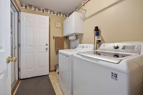 Other - 1018 Sawgrass Dr, Normal, IL 61761 photo 2 of 11