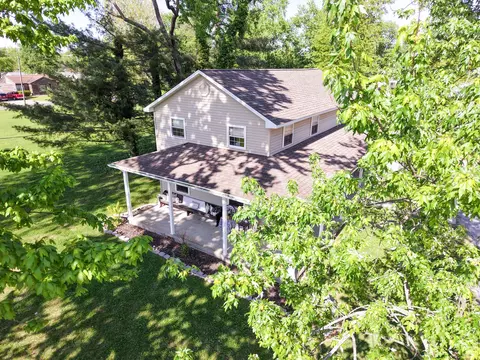 Other - 212 Oak St, Flora, IL 62839 photo 12 of 12