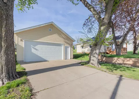 Other - 1124 Walnut St, Buffalo, IA 52728 photo 8 of 10