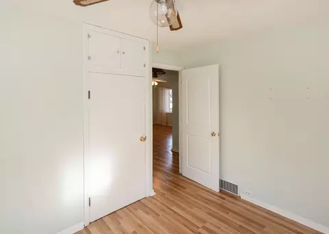 Bedroom - 1124 Walnut St, Buffalo, IA 52728 photo 5 of 5