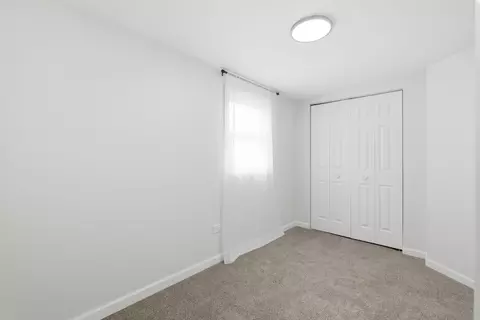 Bedroom - 8622 S 78th Ave, Bridgeview, IL 60455 photo 5 of 6