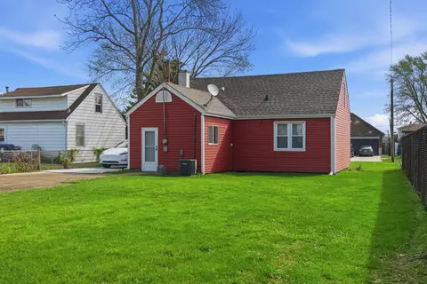 Exterior - 8622 S 78th Ave, Bridgeview, IL 60455 photo 3 of 3