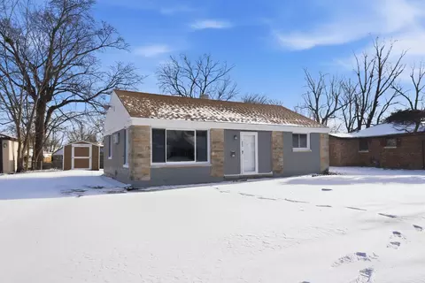 223 S Orchard Dr, Park Forest, IL 60466