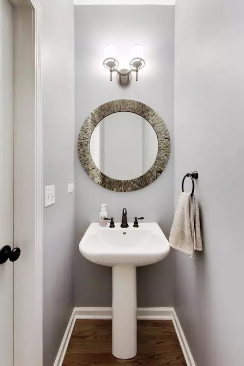 Bath - 1331 Avery Ave, Wheaton, IL 60187 photo 1 of 3