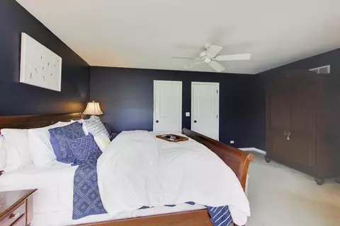 Bedroom - 1331 Avery Ave, Wheaton, IL 60187 photo 2 of 3