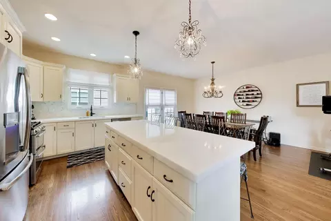 Kitchen - 1331 Avery Ave, Wheaton, IL 60187 photo 3 of 3