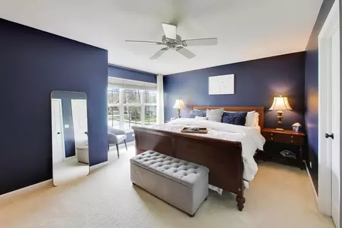 Bedroom - 1331 Avery Ave, Wheaton, IL 60187 photo 1 of 3
