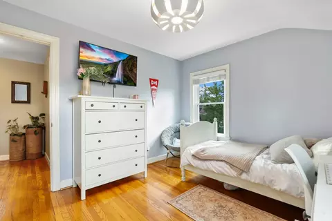 Bedroom - 2357 S 3rd Ave, North Riverside, IL 60546 photo 4 of 5