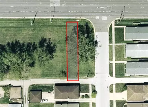 816 State St, Calumet City, IL 60409