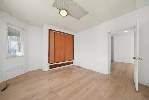 Living - 1095-1097 E Merchant St, Kankakee, IL 60901 photo 1 of 6