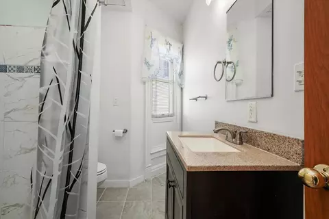 Bath - 1095-1097 E Merchant St, Kankakee, IL 60901 photo 1 of 2