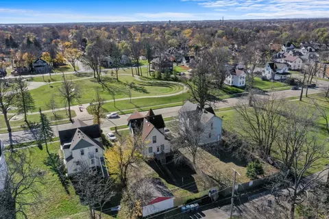 View/Area - 1095-1097 E Merchant St, Kankakee, IL 60901 photo 2 of 5