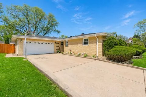 8557 W 144th Pl, Orland Park, IL 60462