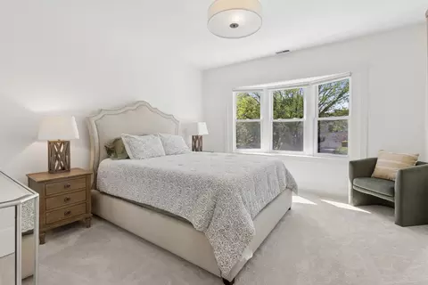 Bedroom - 2106 W Addison St, Chicago, IL 60618 photo 4 of 5