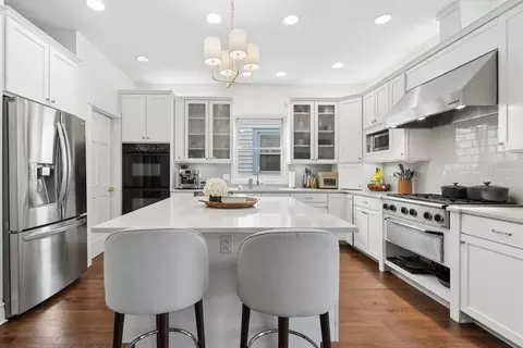 Kitchen - 2106 W Addison St, Chicago, IL 60618 photo 2 of 3
