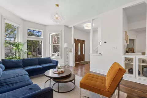 Living - 2106 W Addison St, Chicago, IL 60618 photo 1 of 3
