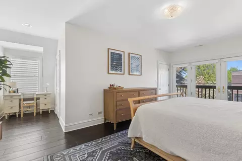 Bedroom - 2106 W Addison St, Chicago, IL 60618 photo 3 of 5