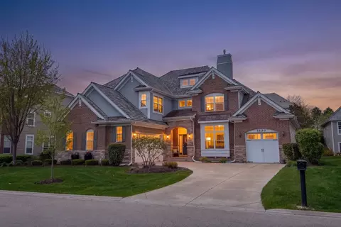 1120 Ashley Ln, Inverness, IL 60010