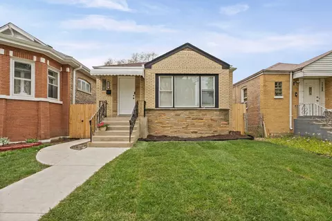 7704 S Honore St, Chicago, IL 60620