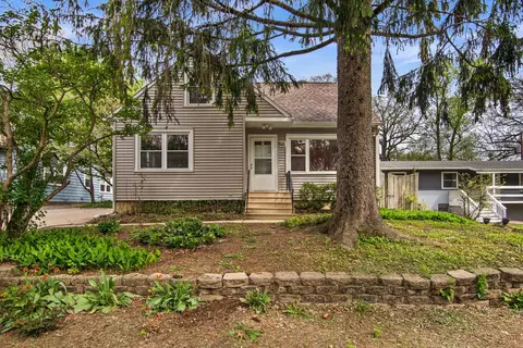 511 Elm Ave, Geneva, IL 60134