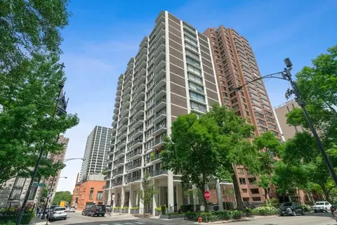 1400 N State Pkwy #5DEF, Chicago, IL 60610