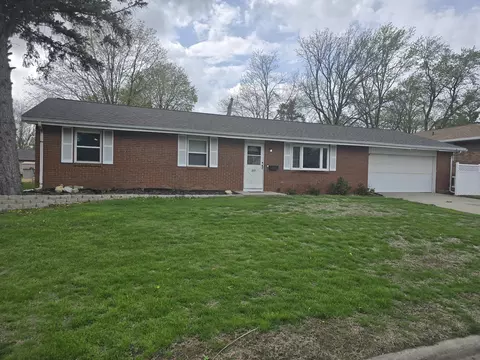 217 Foster Dr, Normal, IL 61761