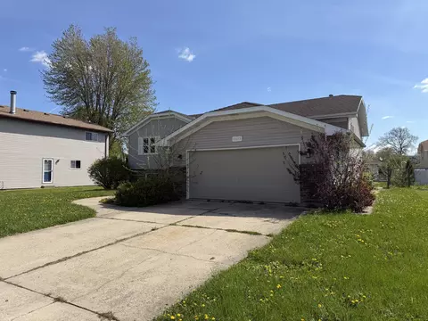 Exterior - 2375 Chestnut Ln, Morris, IL 60450 photo 3 of 7