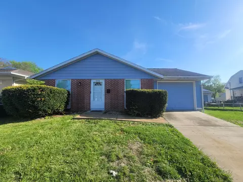 Exterior - 503 E Bradley Ave, Champaign, IL 61820 photo 1 of 3