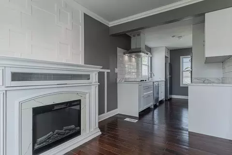 Entry Way - 3640 W 86th St, Chicago, IL 60652 photo 2 of 2